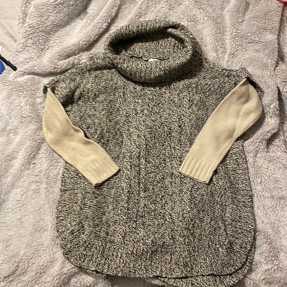 RD Style turtleneck poncho sweater